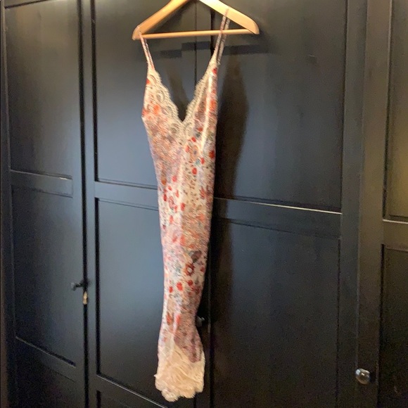 Victoria’s Secret Chemise